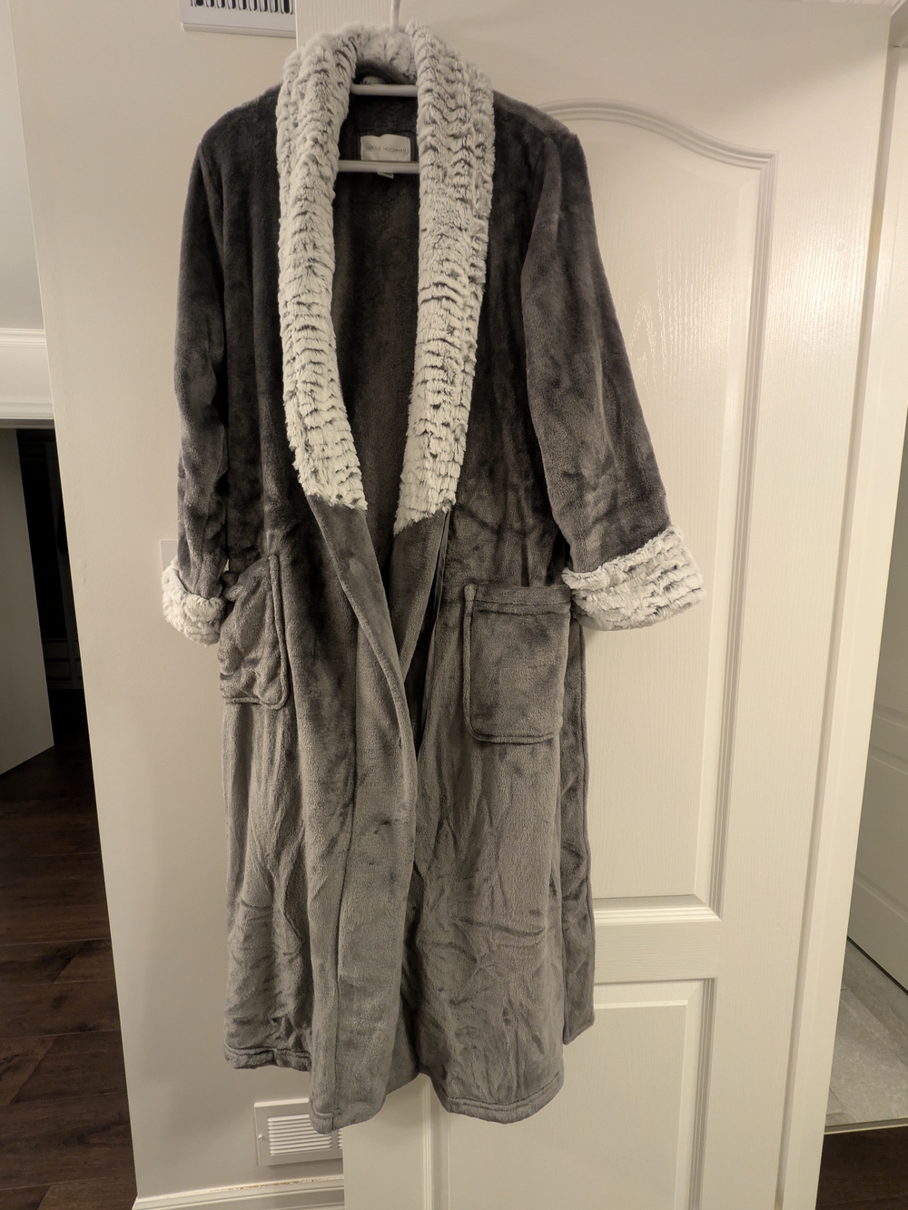 Plush Shawl Collar Robe in Gray with Cream Trim